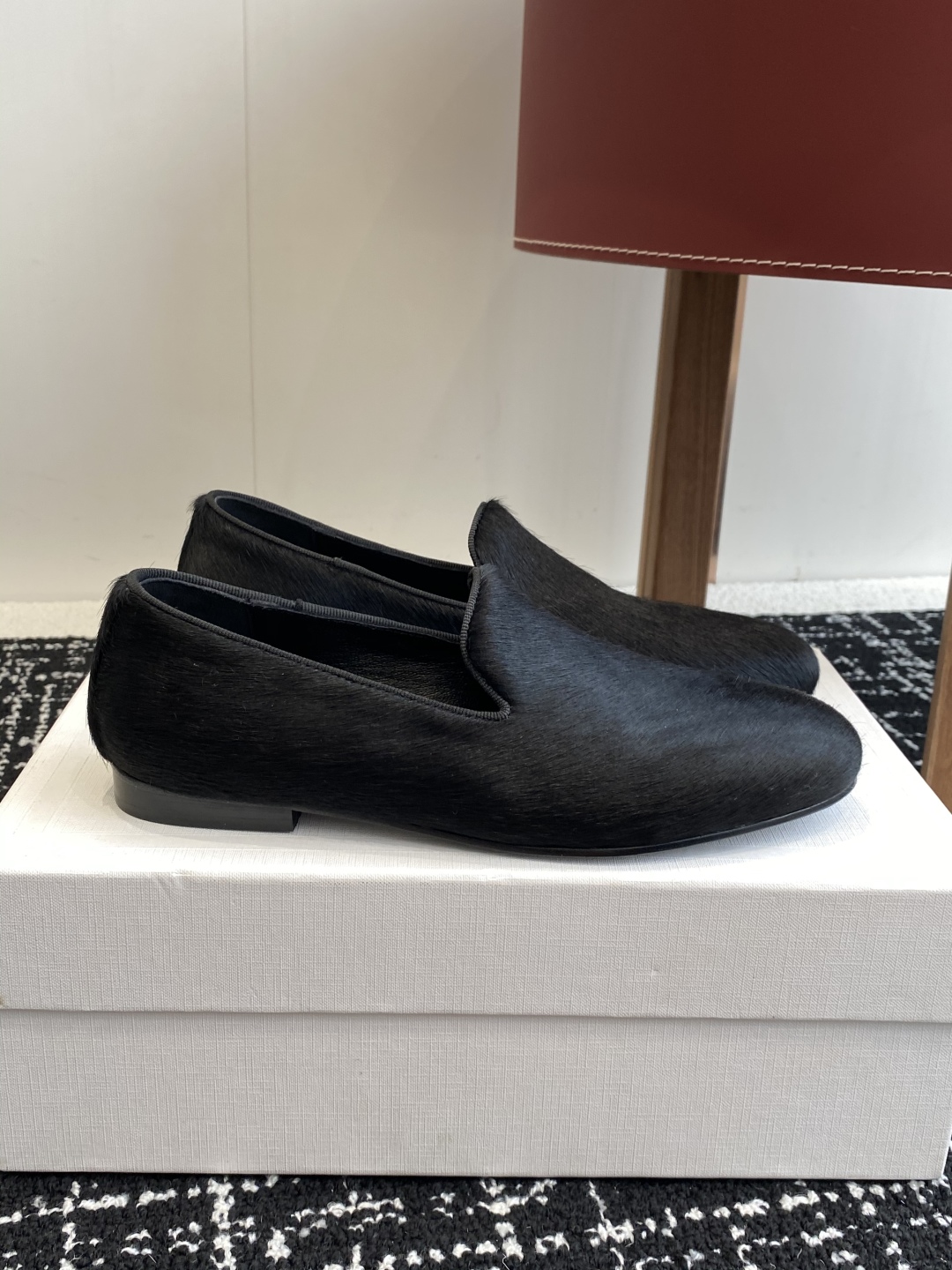 celine 靴 レディース偽物 歩きやすい モカシン 本革 レザー 快適 ローファー ブラック_2