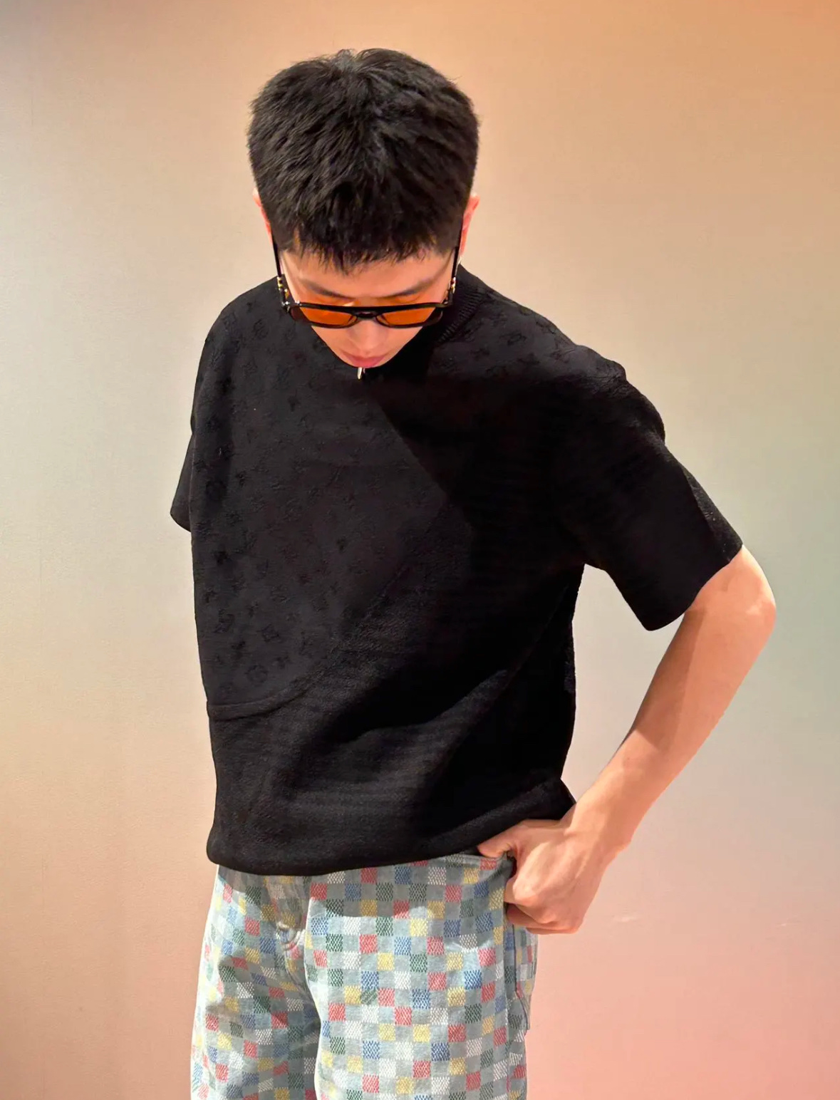 超激得の新品 レディース ルイヴィトン tシャツ 新作偽物  純綿 トップス 短袖 柔らかい ブラック_1