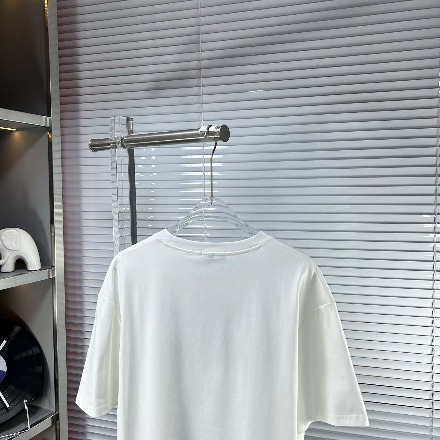 ロエベtシャツコーデスーパーコピー 半袖 トップス 純綿 シンプル プリント ホワイト_5