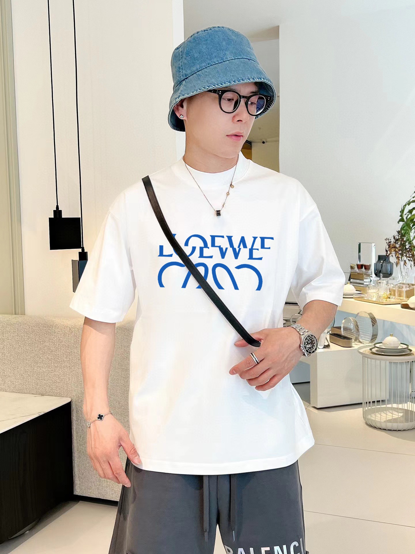 ロエベ tシャツ ウィメンズコピー 半袖 トップス 純綿 プリント 柔らかい プリント ホワイト_5