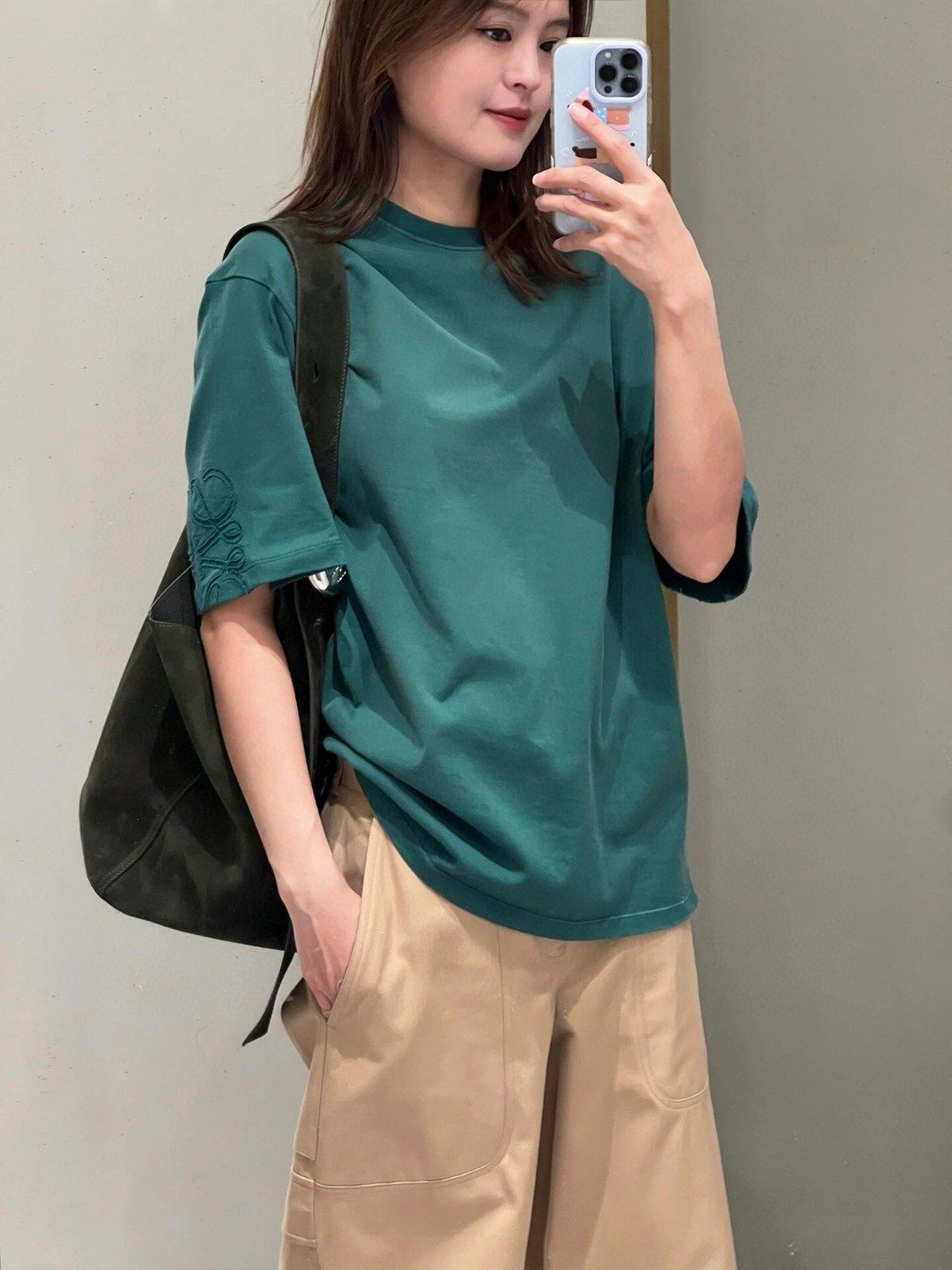 魅力的なロエベ tシャツ 洗濯コピー シンプル 半袖 トップス 純綿 プリント 柔らかい グリーン_1