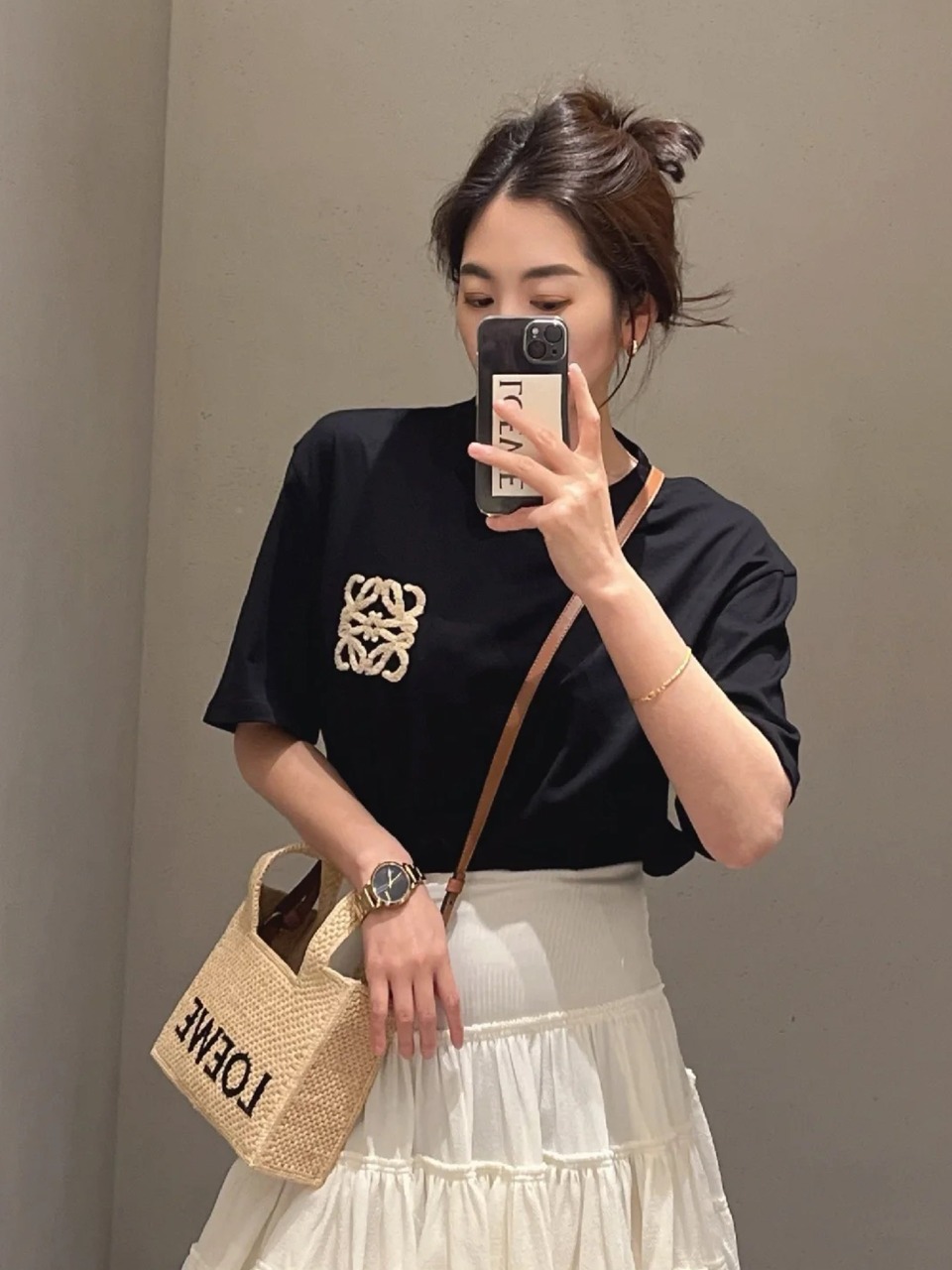 ロエベロゴtシャツＮ級品 シンプル 半袖 トップス 純綿 ロゴ刺繍 柔らかい ブラック_4