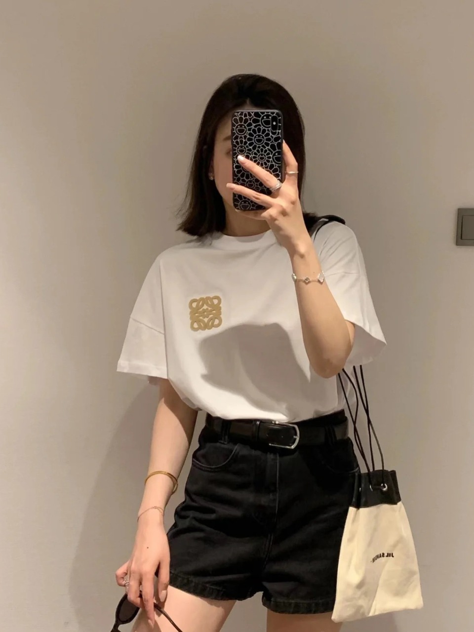 ロエベのtシャツスーパーコピー シンプル 半袖 トップス 純綿 ロゴ刺繍 柔らかい ホワイト_6