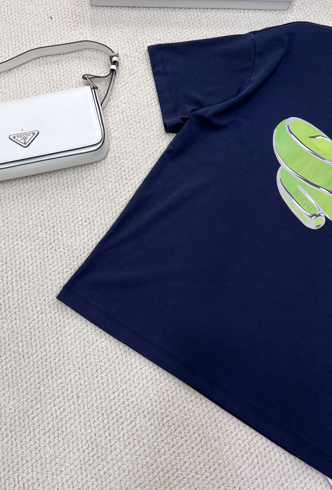 目を引く存在感 ロエベ tシャツ buymaコピー シンプル 半袖 トップス 純綿 ロゴ刺繍 柔らかい ブルー_8