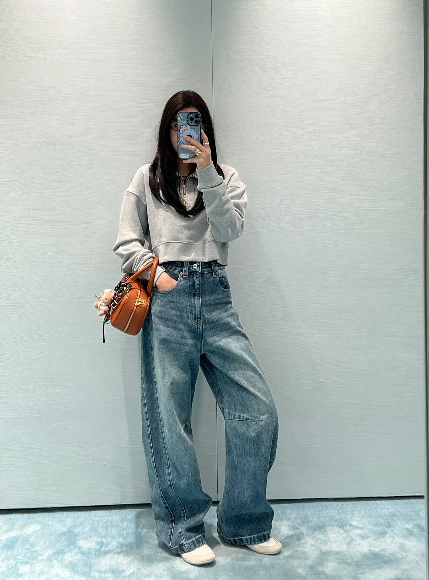 ロエベ パンツ レディ偽物 デニム ジーンズ カジュアル 筒形ズボン ゆったり ブルー_3