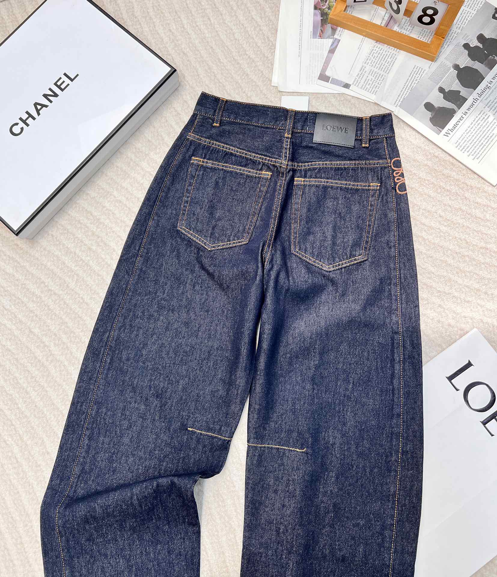 超激得価格 ロエベのジーンズ偽物 デニム パンツ カジュアル 筒形ズボン ゆったり ブルー_8