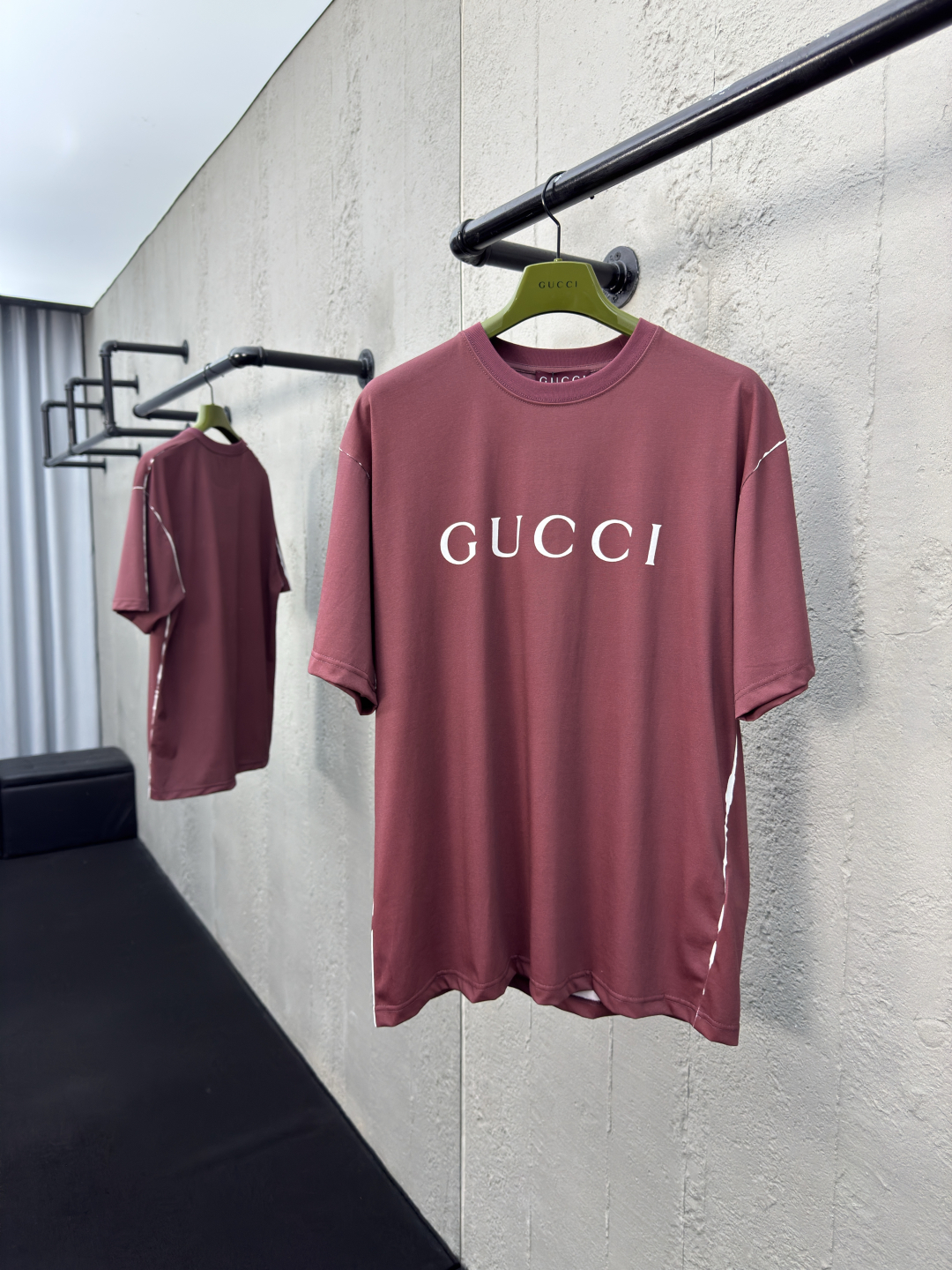 グッチ ティ シャツ激安通販 トップス 半袖tシャツ 純綿 ゆったり 上質品 レッド_1
