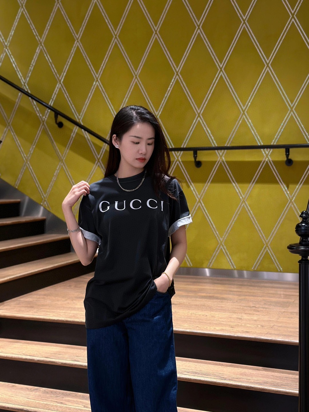 gucci ティ シャツコピー トップス 半袖tシャツ 純綿 ゆったり 上質品 ブラック_7
