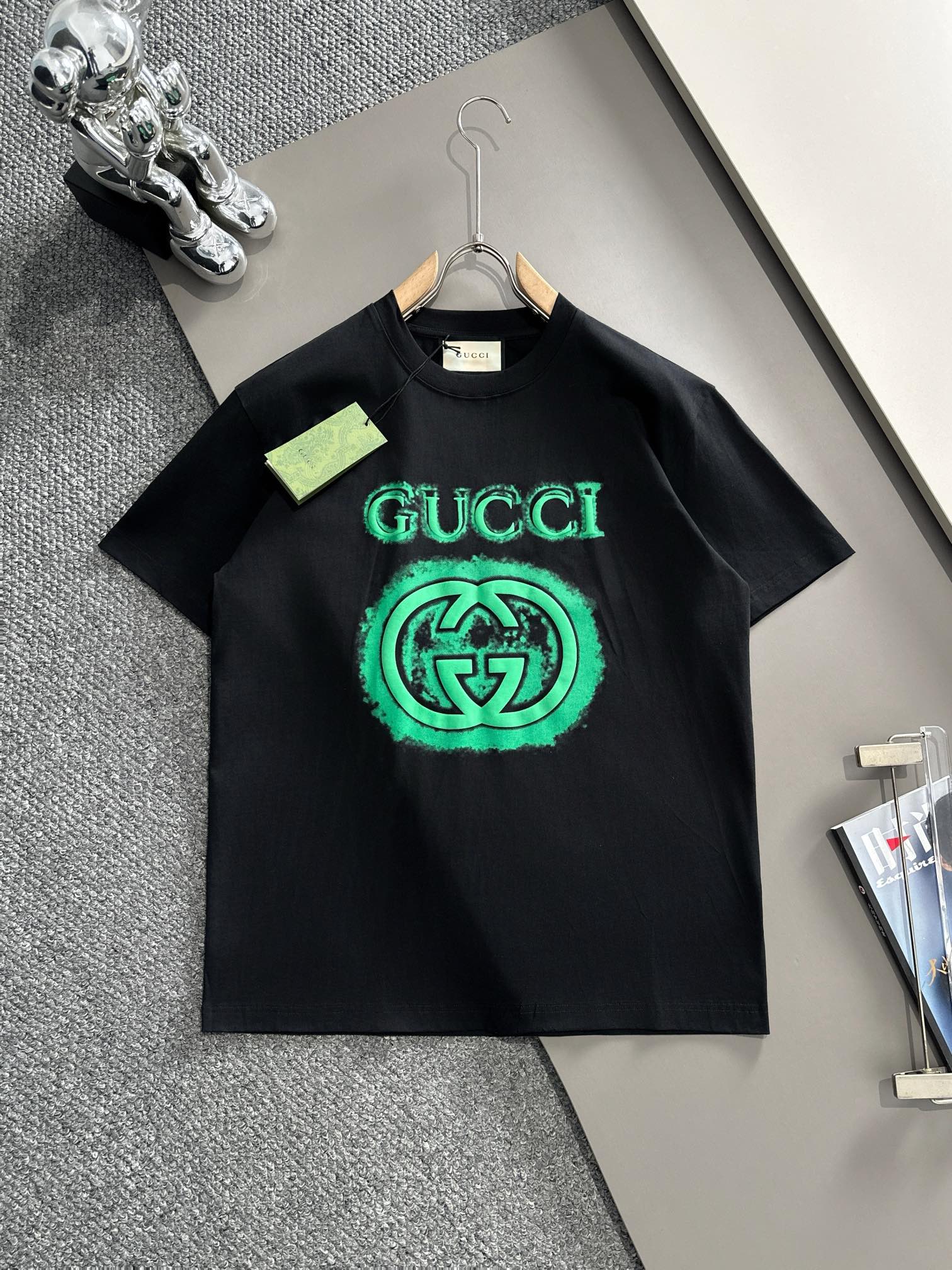 gucci t シャツ いちご激安通販 男女兼用 トップス 100%綿 ゆったり 高品質 ブラック_1