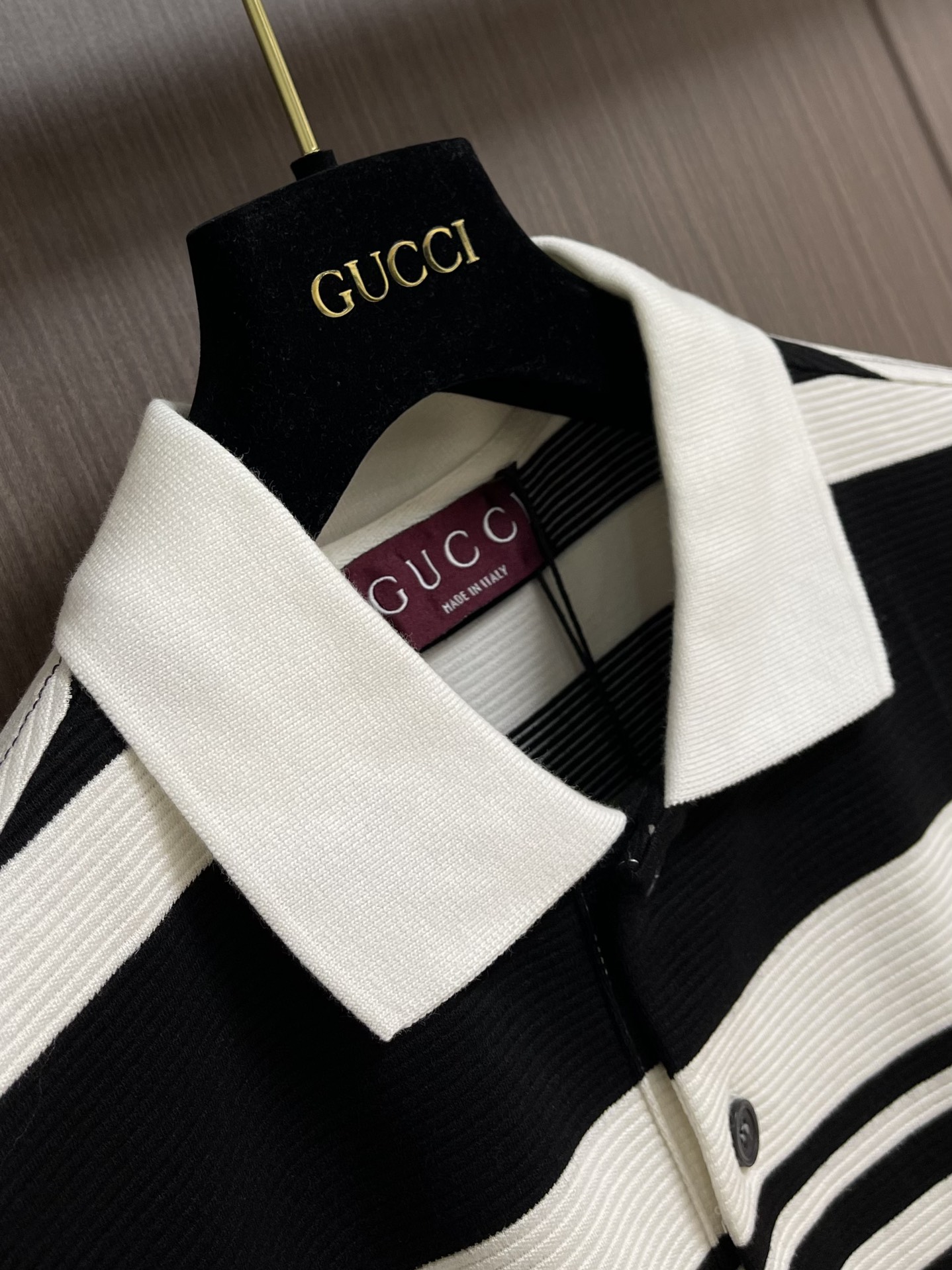 gucci シャツ 半袖スーパーコピー トップス 横縞 短袖 カジュアル ポロシャツ ブラック_3