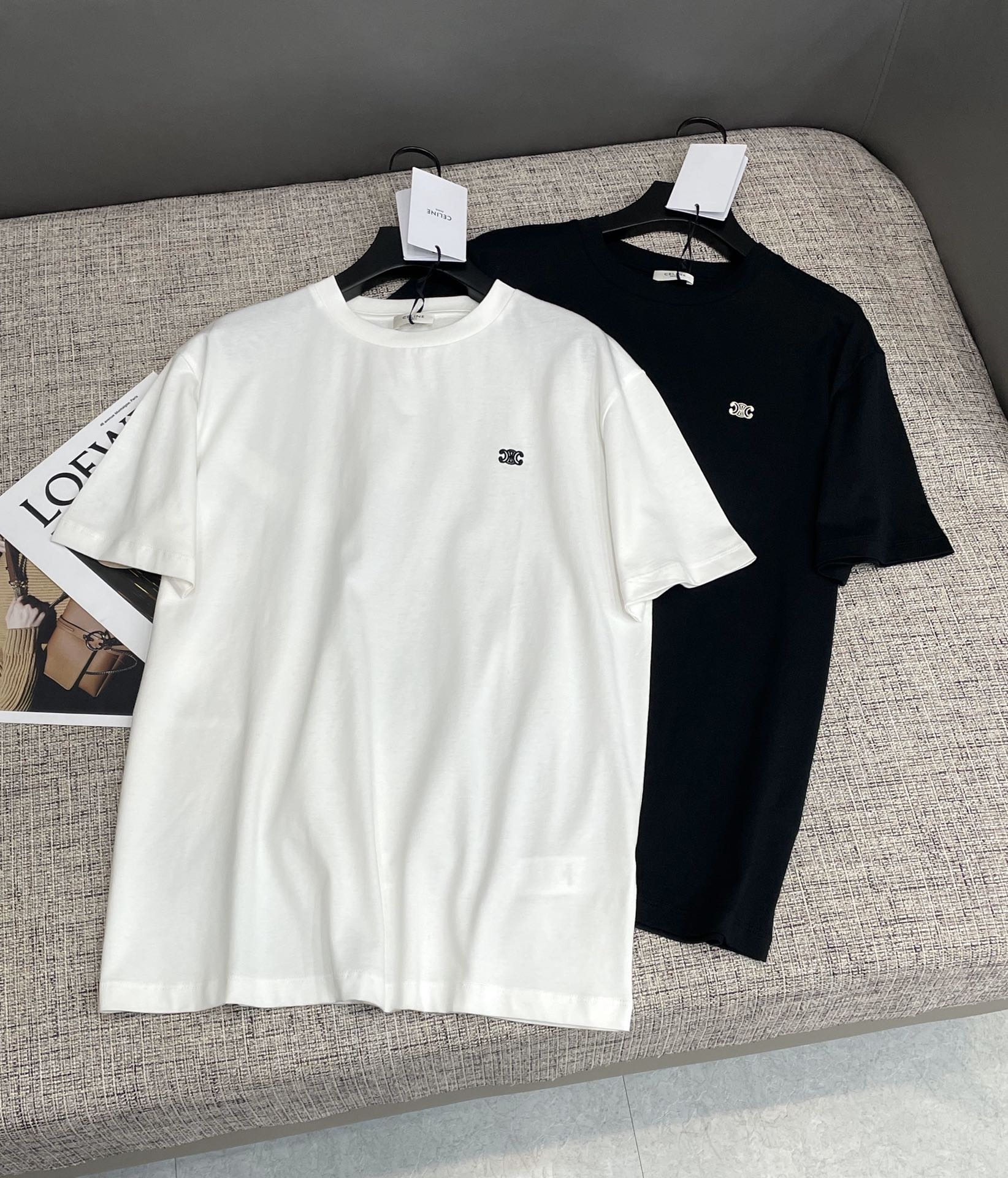 セリーヌtシャツ メンズコピー シンプル 純綿 トップス 半袖 プリント ゆったり 2色可選_1