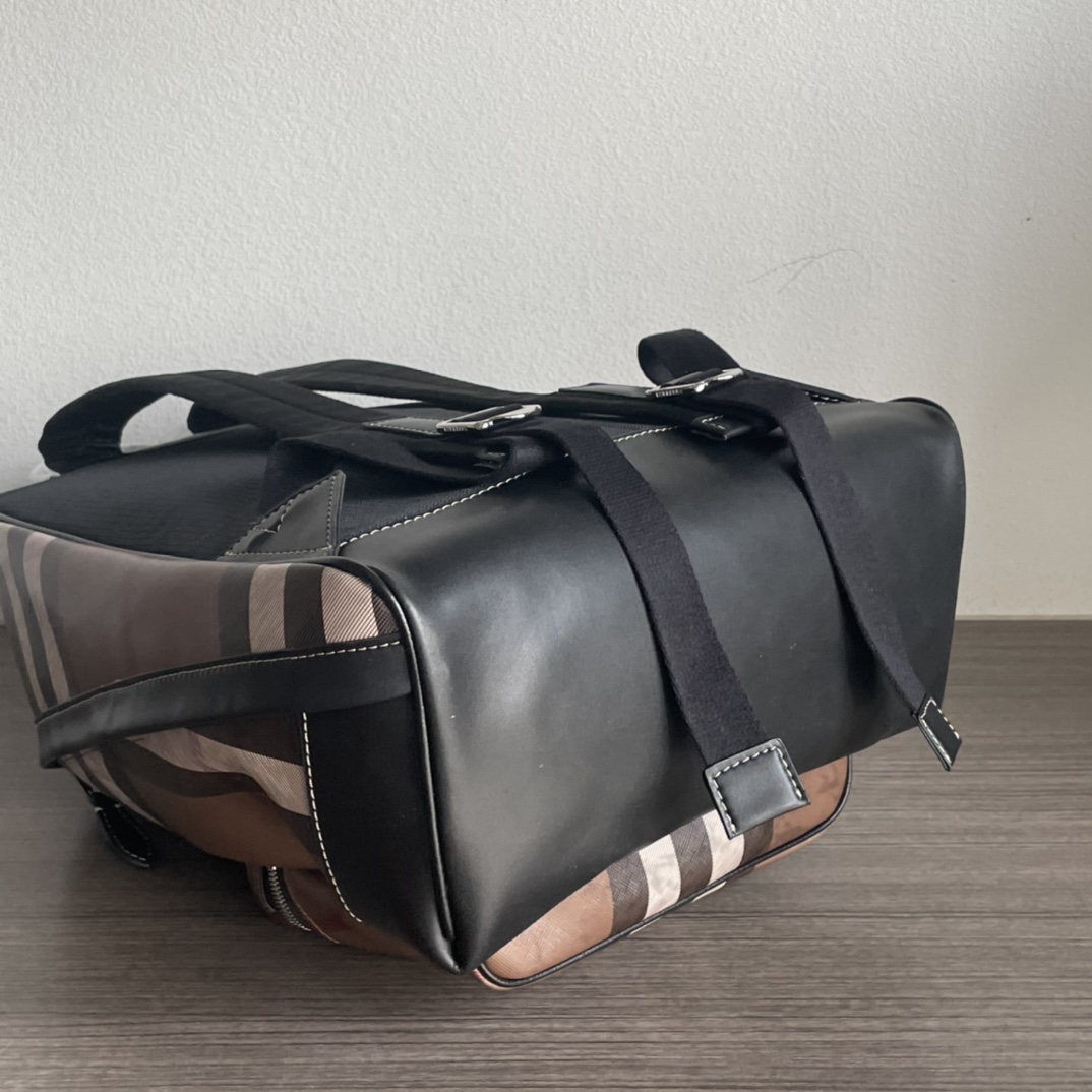 可愛い burberry バッグ レディース偽物 実用 バックバッグ 本革 レザー 大容量 ブラウン_6