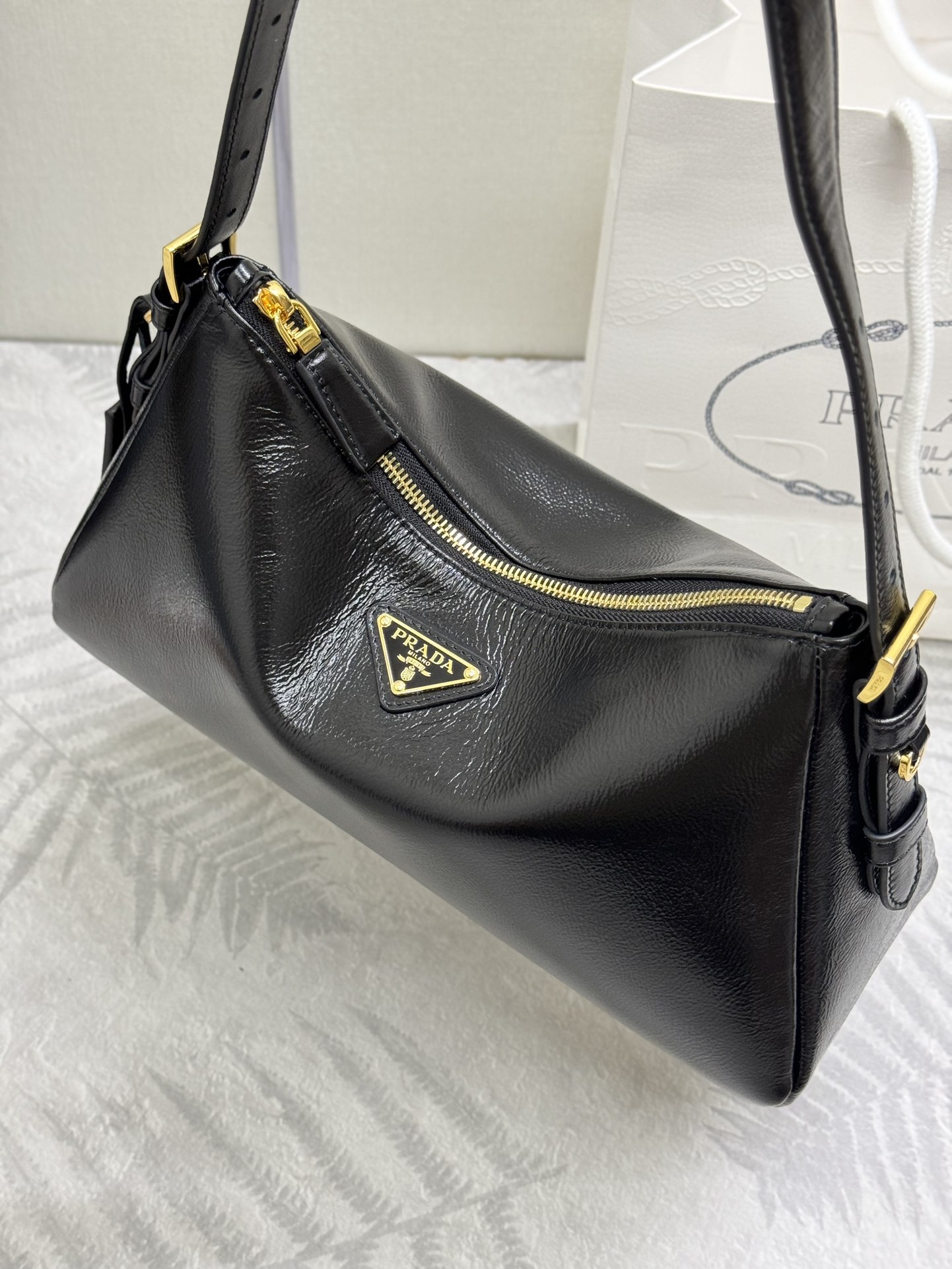 優雅レディ プラダバッグ お直しコピー 1BC229 ハンドバッグ 牛革 レザー Hoboバッグ ブラック_6