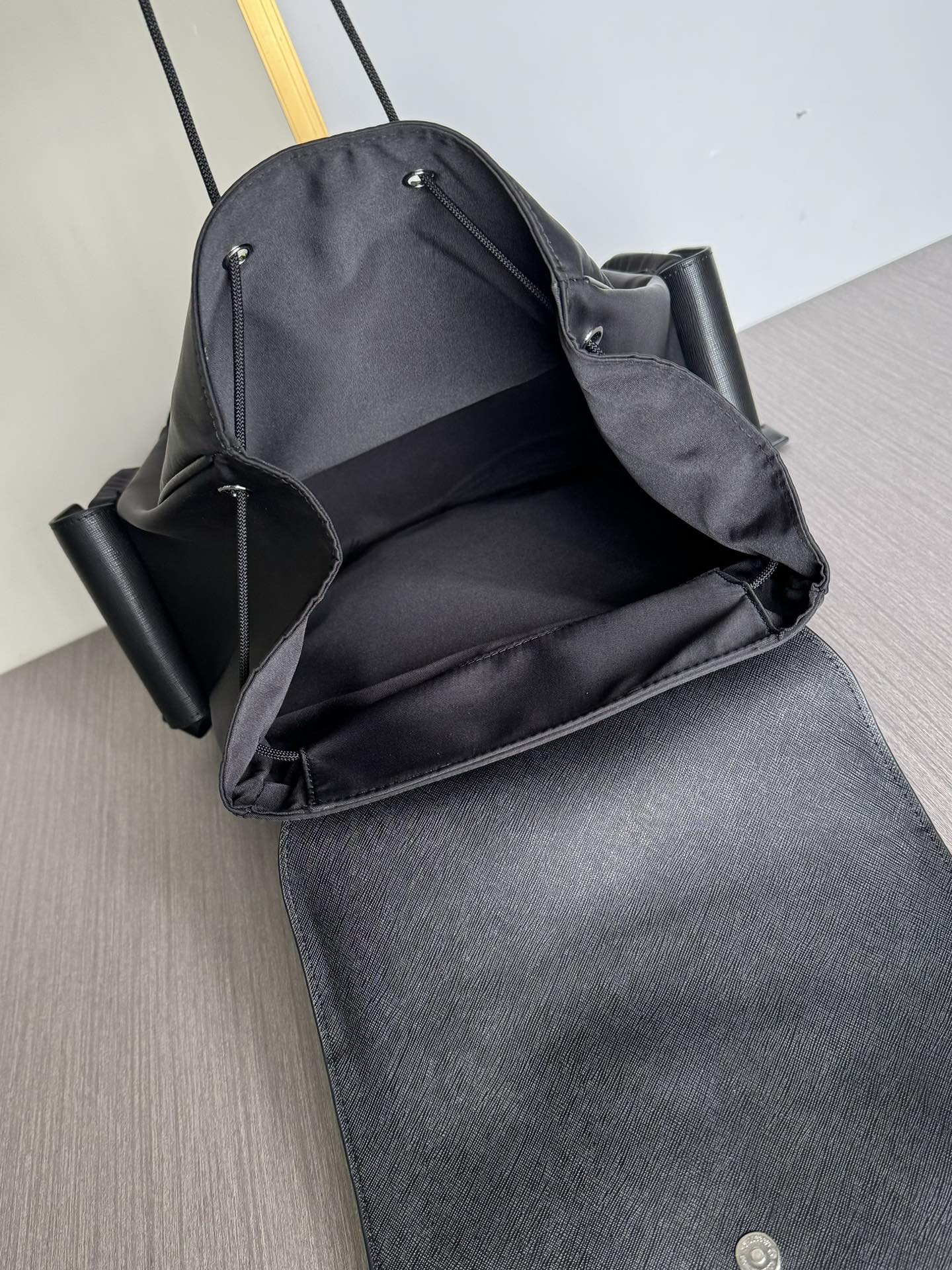 プラダバッグ クリーニング 正規店Ｎ級品 バックバッグ 大容量 ナイロン ブラック_6