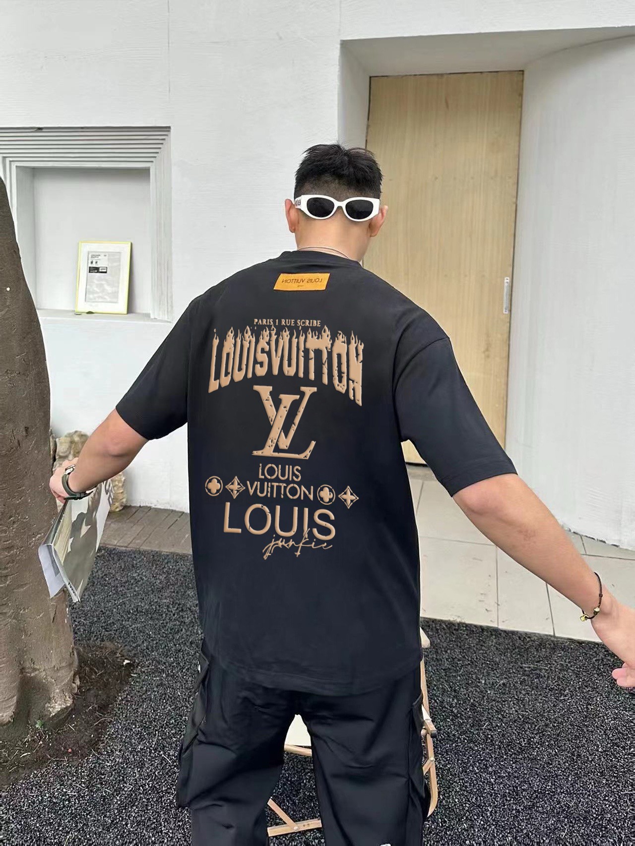レディース ルイヴィトンtシャツ偽物 シンプル 純綿 トップス 半袖 プリント ブラック_4