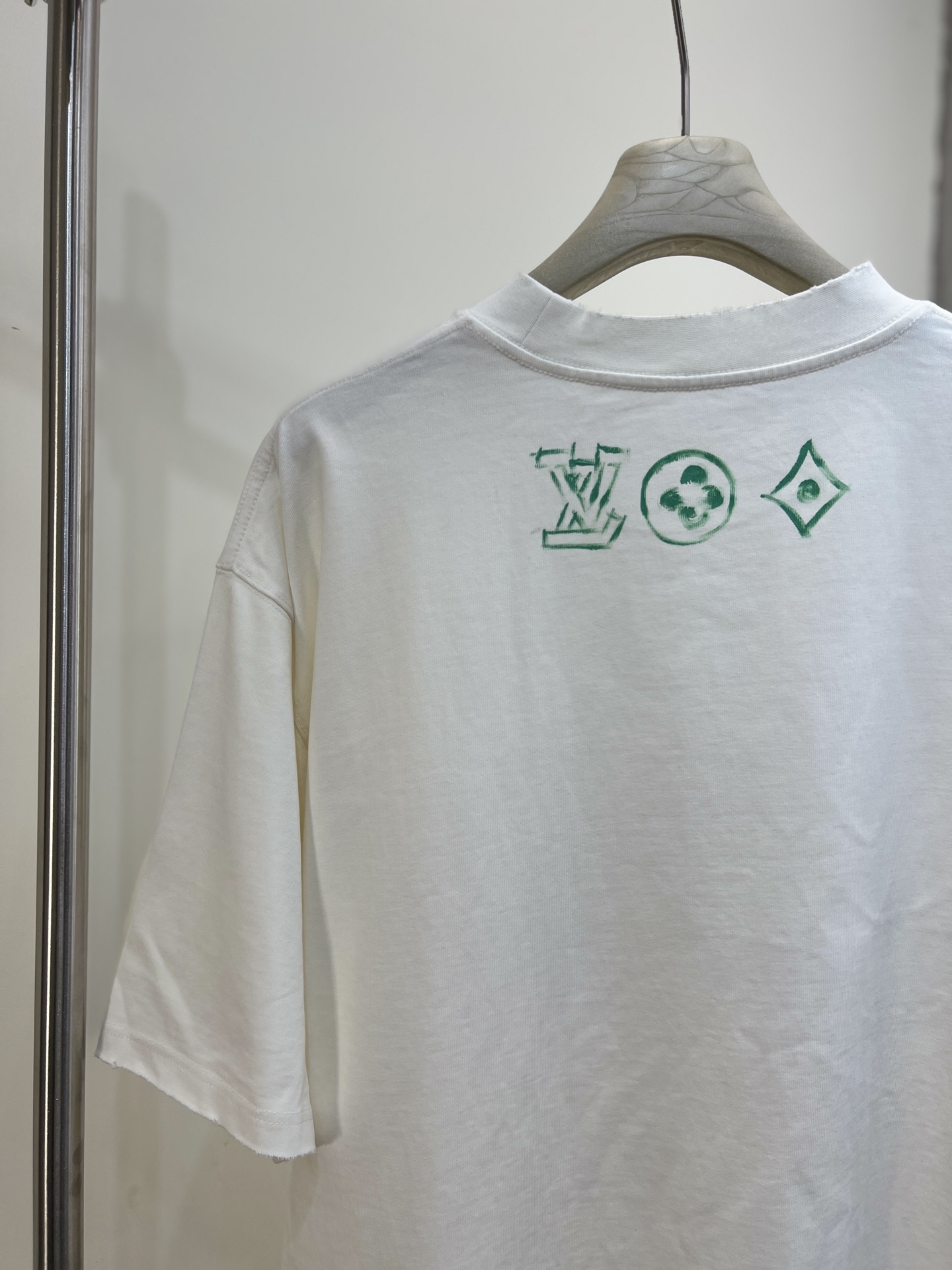 春の新作 ルイヴィトンtシャツコーデコピー 柔軟 純綿 トップス 短袖 ゆったり プリント ホワイト_5
