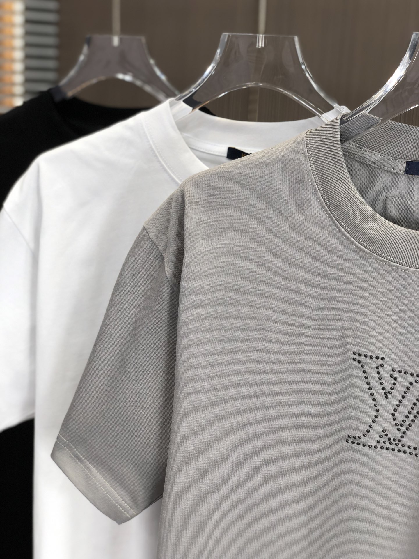 ルイヴィトン tシャツ 値段スーパーコピー 柔らかい 純綿 トップス 短袖 ゆったり 男女兼用 グレー_3