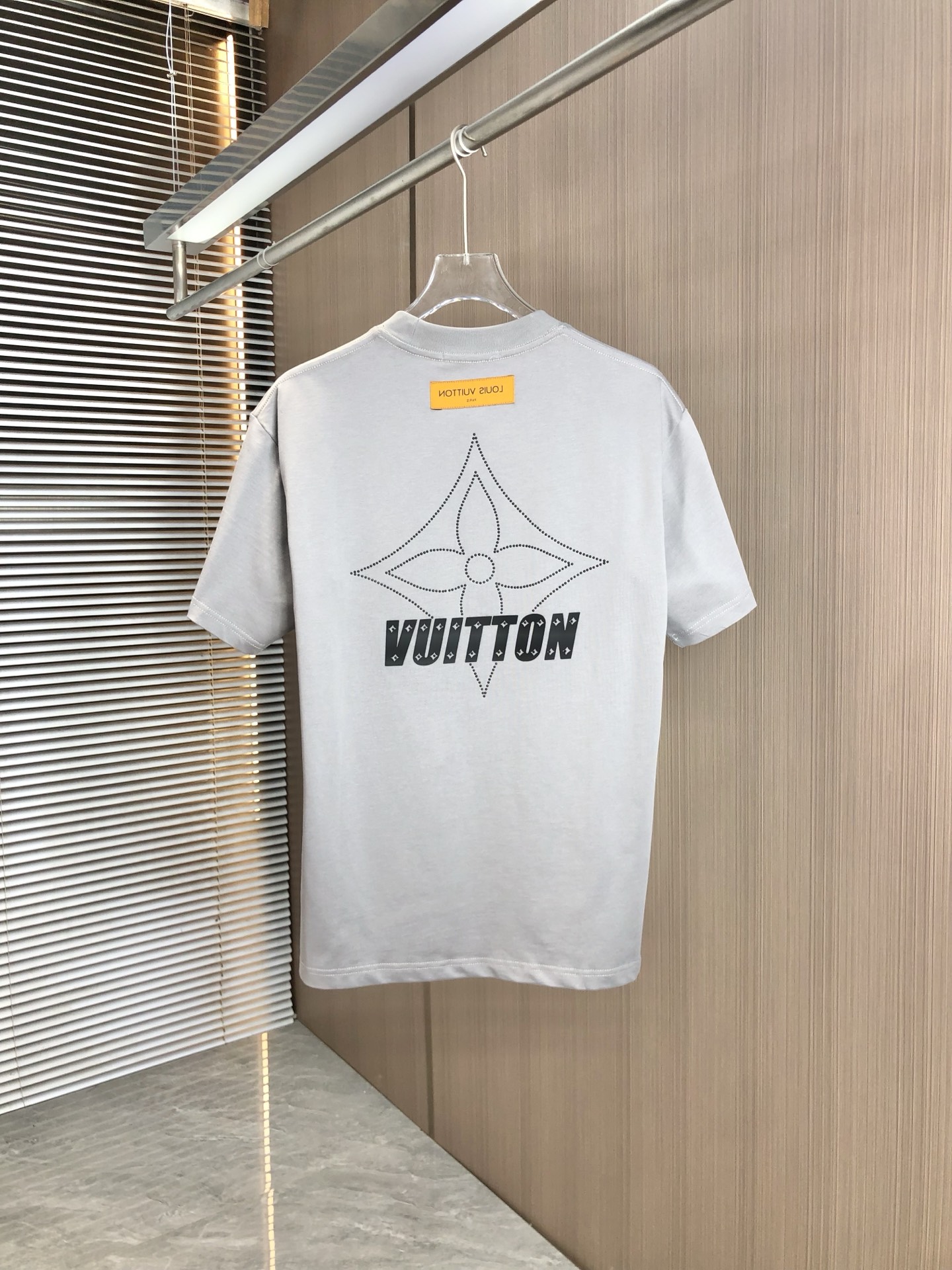 ルイヴィトン tシャツ 値段スーパーコピー 柔らかい 純綿 トップス 短袖 ゆったり 男女兼用 グレー_8