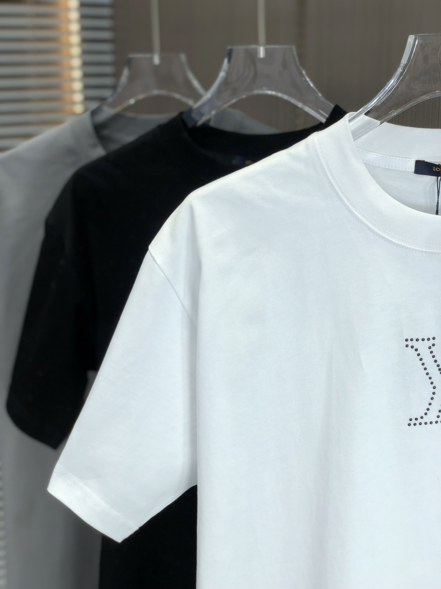 ルイヴィトン ミッキー tシャツスーパーコピー 柔らかい 純綿 半袖トップス ゆったり ホワイト_3