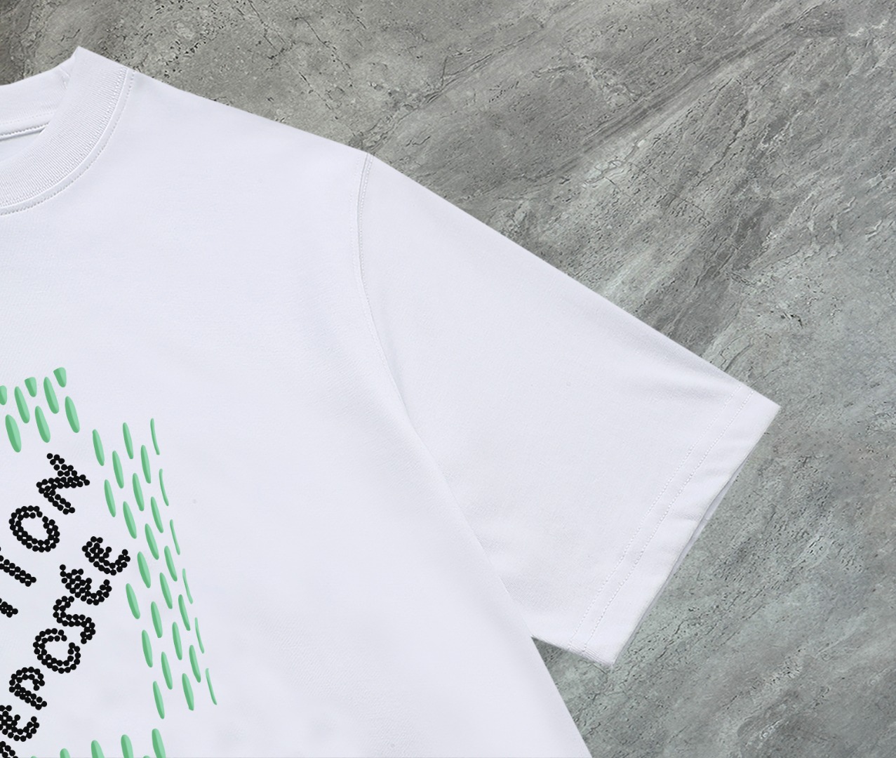 LV ヴィトン 無地偽物 シンプル Tシャツ 柔らかい 純綿 半袖トップス ゆったり ホワイト_4