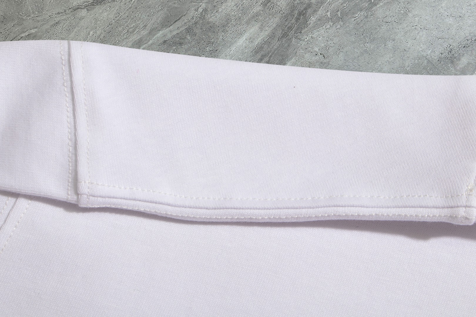 爆買いで大得価のルイヴィトン tシャツ タグ偽物 シンプル 純綿 半袖トップス ゆったり ホワイト_8