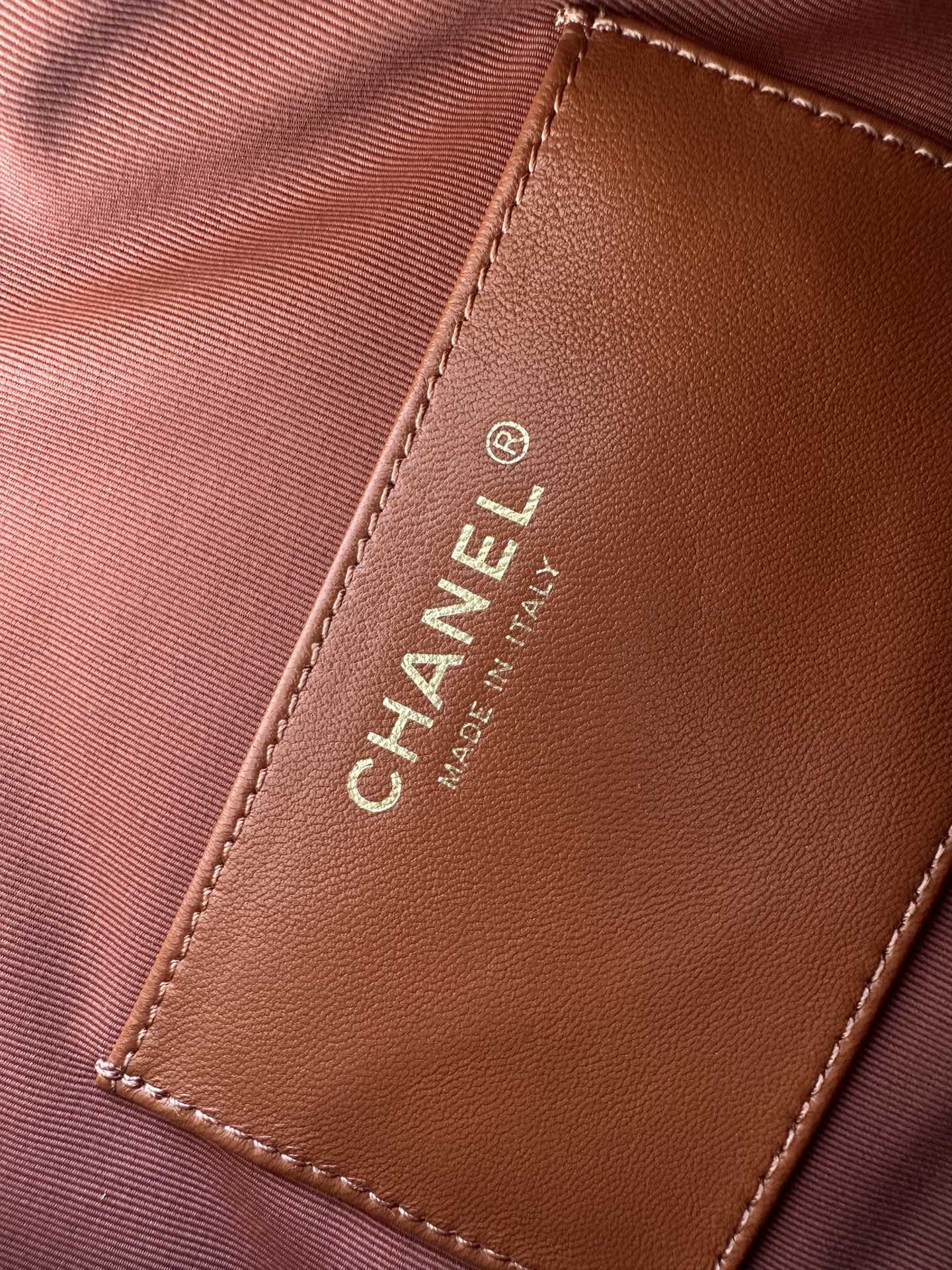 シャネル バッグ 保存方法スーパーコピー AS5498 レザー 優雅レディ チェーンバッグ 斜め掛け ブラウン_9