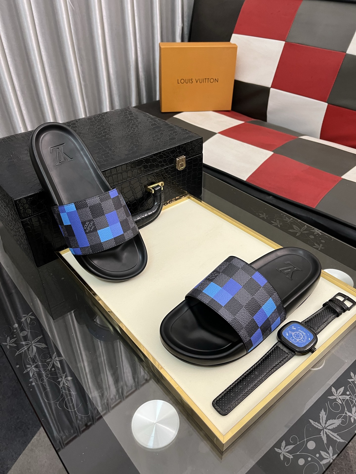 ルイヴィトン サンダル ヤフオクスーパーコピー スリッパ  カジュアル 高級品 ゆったり ブルー_2
