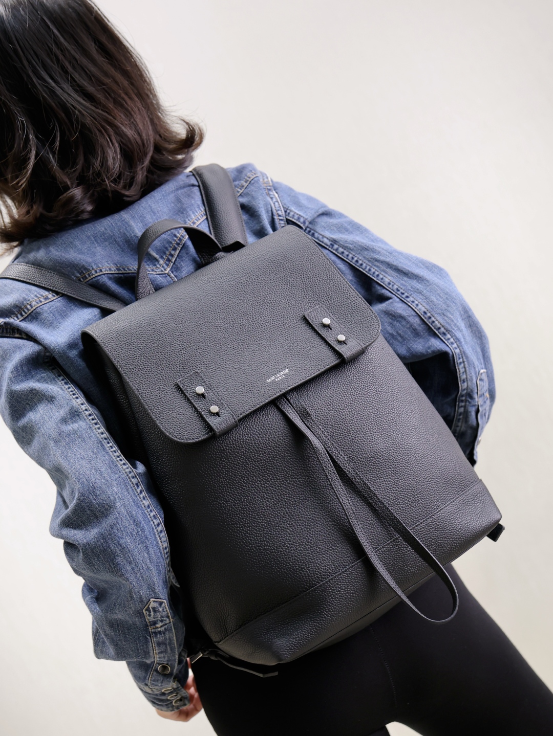 お買い得品 サン ローラン ポーチコピー 優雅レディ 牛革 レザー バックバッグ 480585 ブラック_9