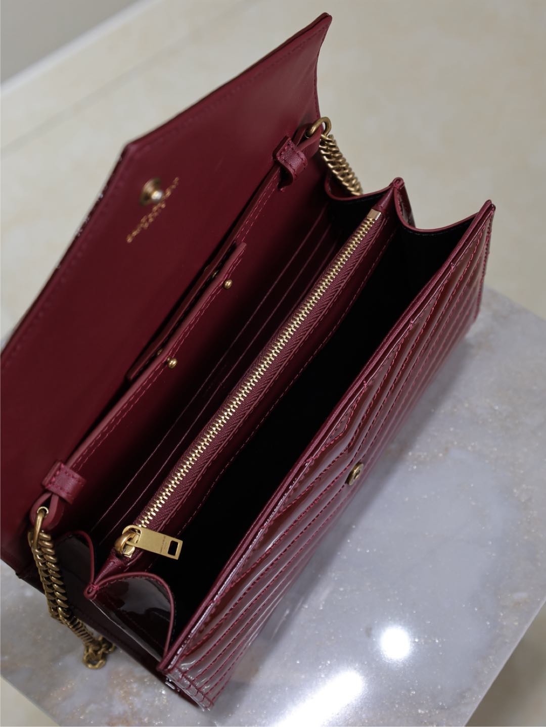 イブ サン ローラン カバン激安通販 優雅 牛革 レザー 斜め掛けバッグ 377828 レッド_6