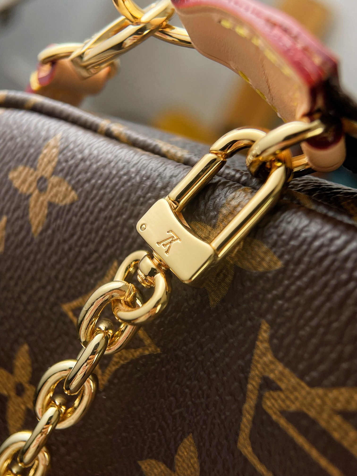 LV ヴィトンバックインバックコピー 牛革 斜め掛けバッグ レザー 人気 M82766 ブラウン_6