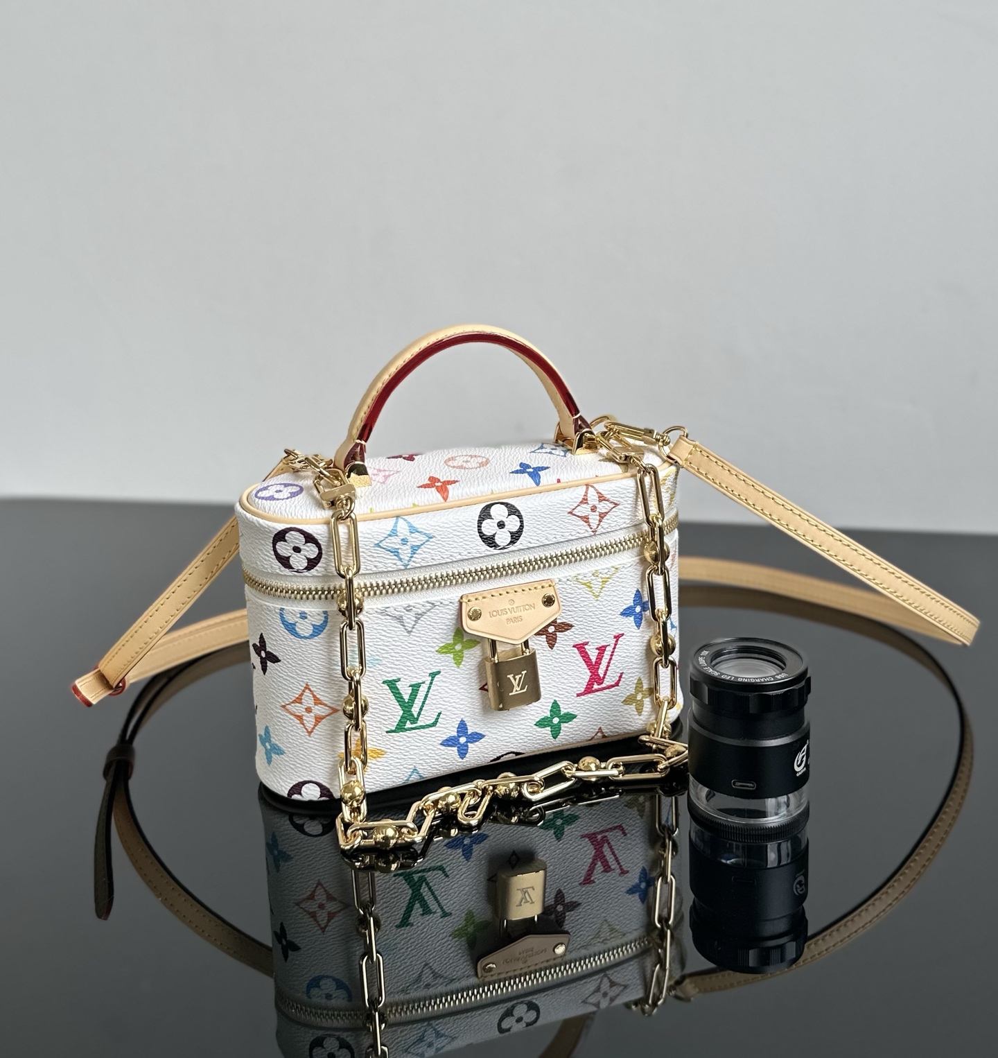 最新到着‼LV ヴィトン バッグ 綺麗にする偽物 レザー 牛革 斜め掛け ハンドバッグ ホワイト_6