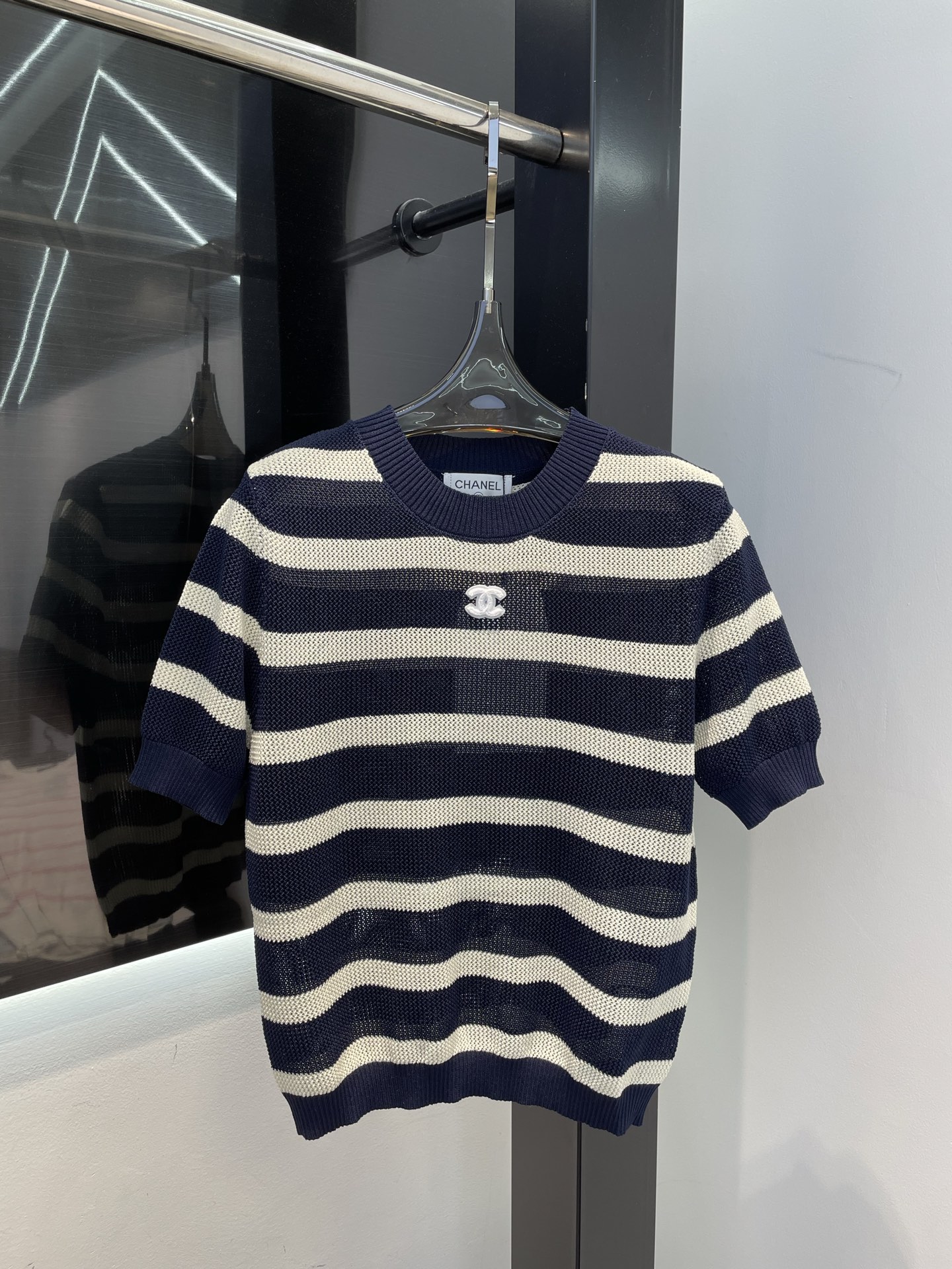chanel の t シャツ偽物 シンプル 柔軟 トップス 短袖 100％綿 横縞 ブラック_1