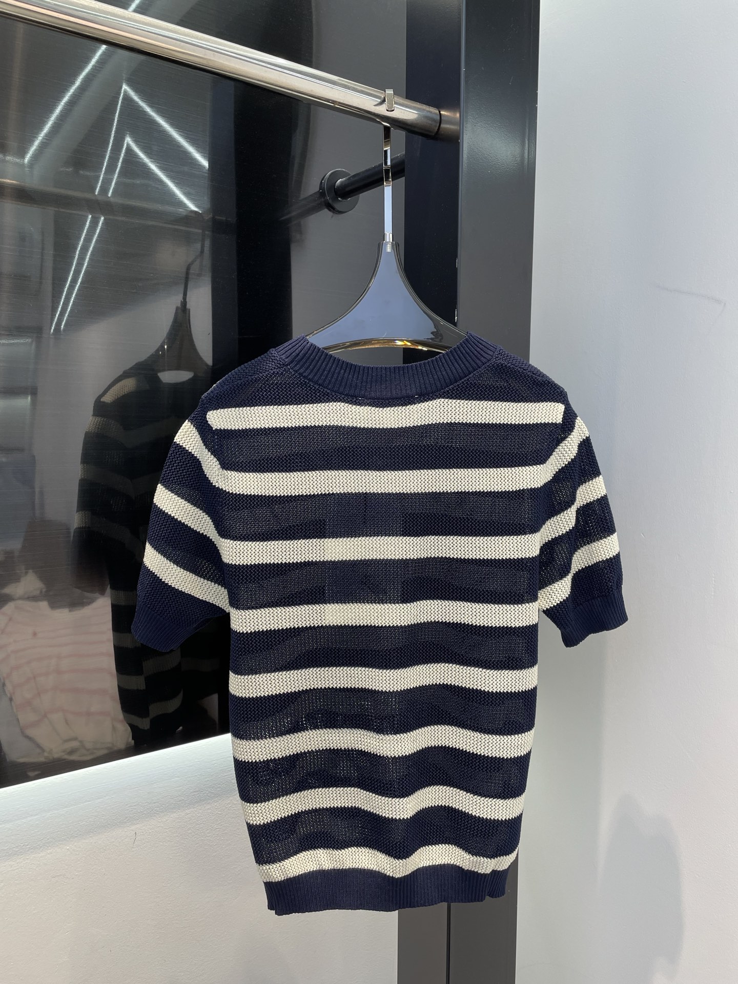 chanel の t シャツ偽物 シンプル 柔軟 トップス 短袖 100％綿 横縞 ブラック_7