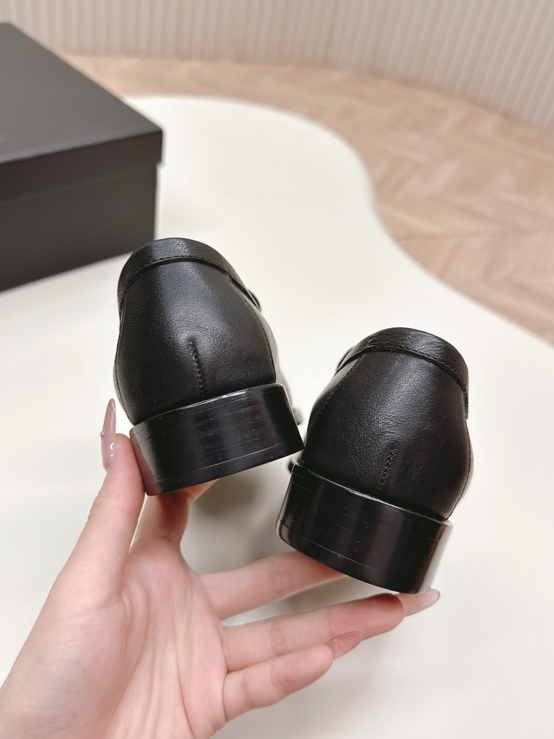 最新到着‼シャネル 靴 履き心地Ｎ級品 ローファー モカシン 優雅レディ 本革 レザー ブラック_8