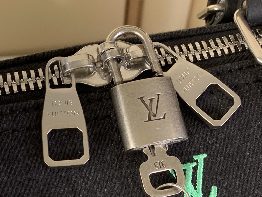 ルイヴィトンバッグ インスタ激安通販 ハンドバッグ 旅行 ロゴ刺繍 大容量 m13966 ブラック_5