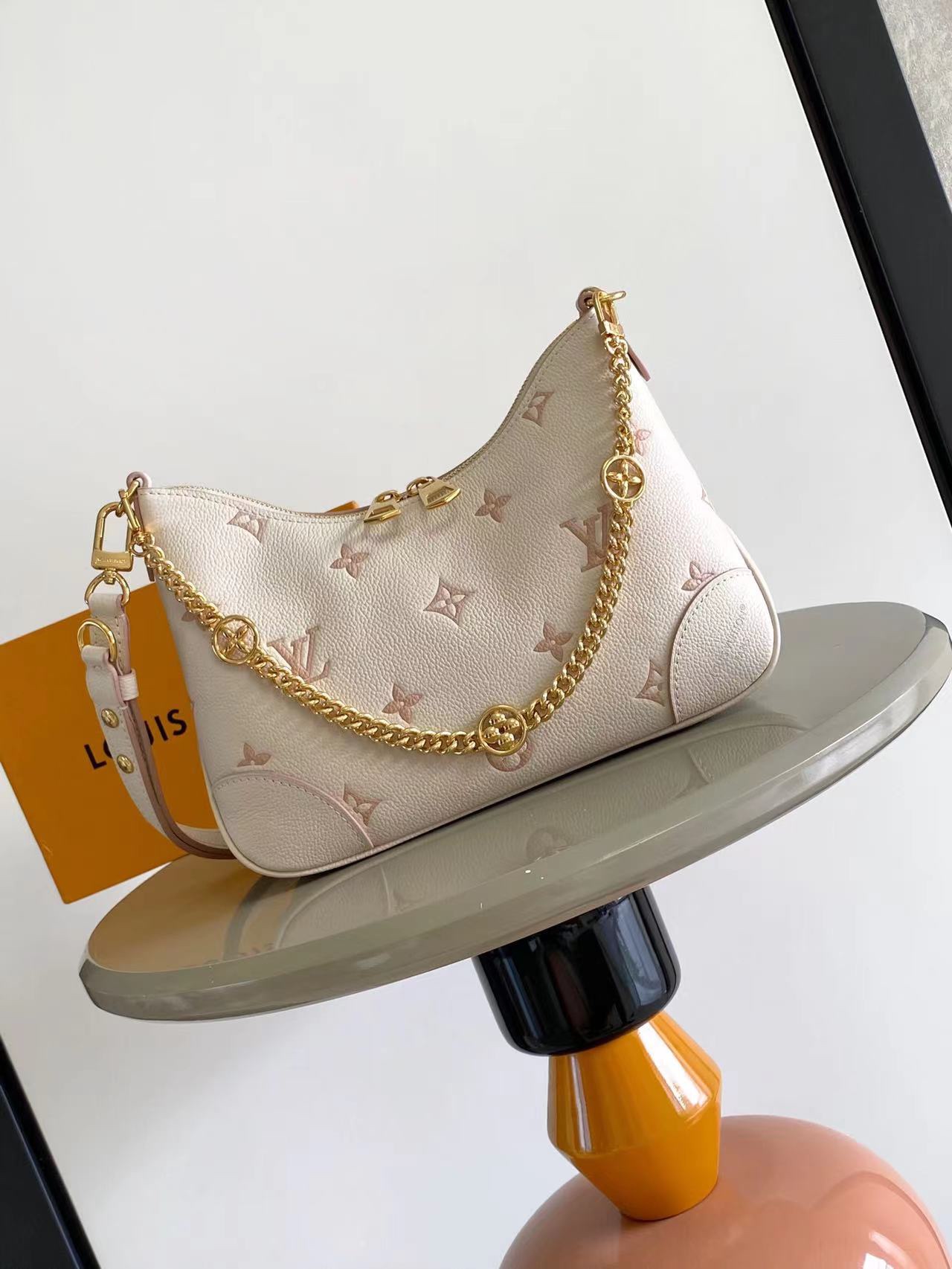 人気流行品 LV ヴィトン バッグカプシーヌコピー 柔軟 斜め掛けバッグ 通勤 ビジネス M14634 ホワイト_1