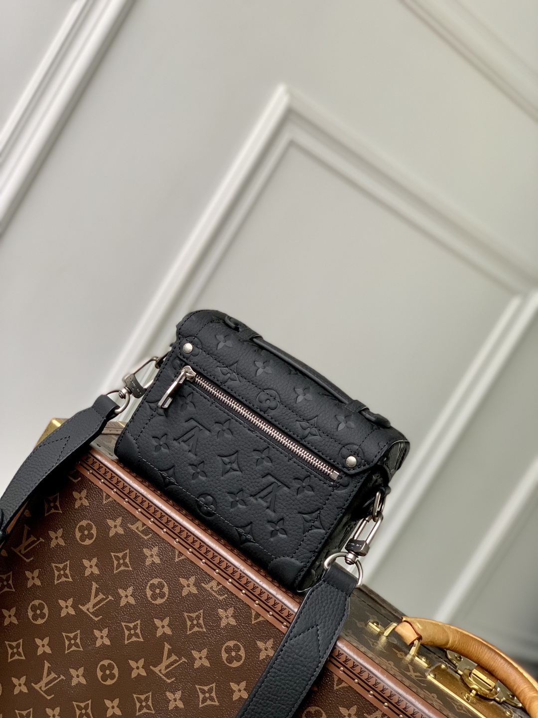 LV ヴィトン バッグ 結婚式スーパーコピー 斜め掛けバッグ 本革 ビジネス M13871 ブラック_2