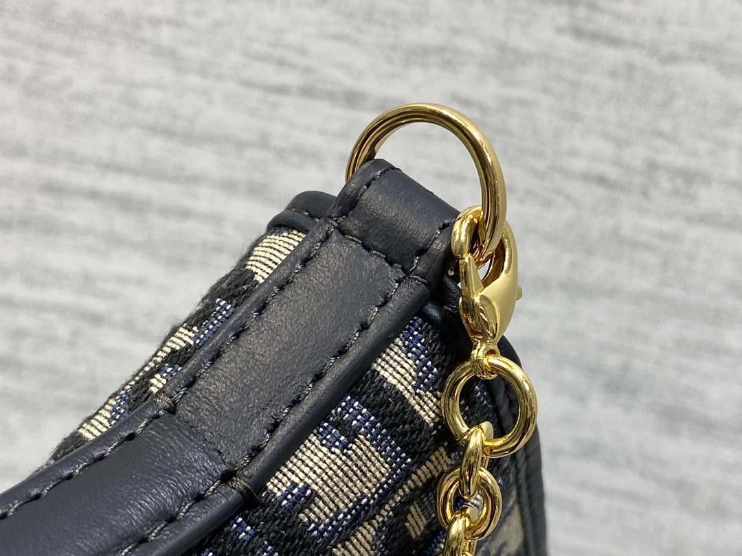 dior ショルダー バッグ レディ偽物 チェーンバッグ 本革 レザー 花柄 斜め掛けバッグ ブルー_4