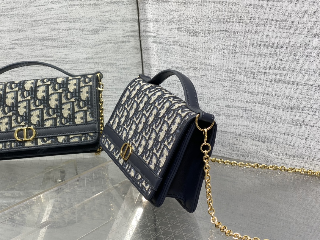 dior ショルダー バッグ レディ偽物 チェーンバッグ 本革 レザー 花柄 斜め掛けバッグ ブルー_6