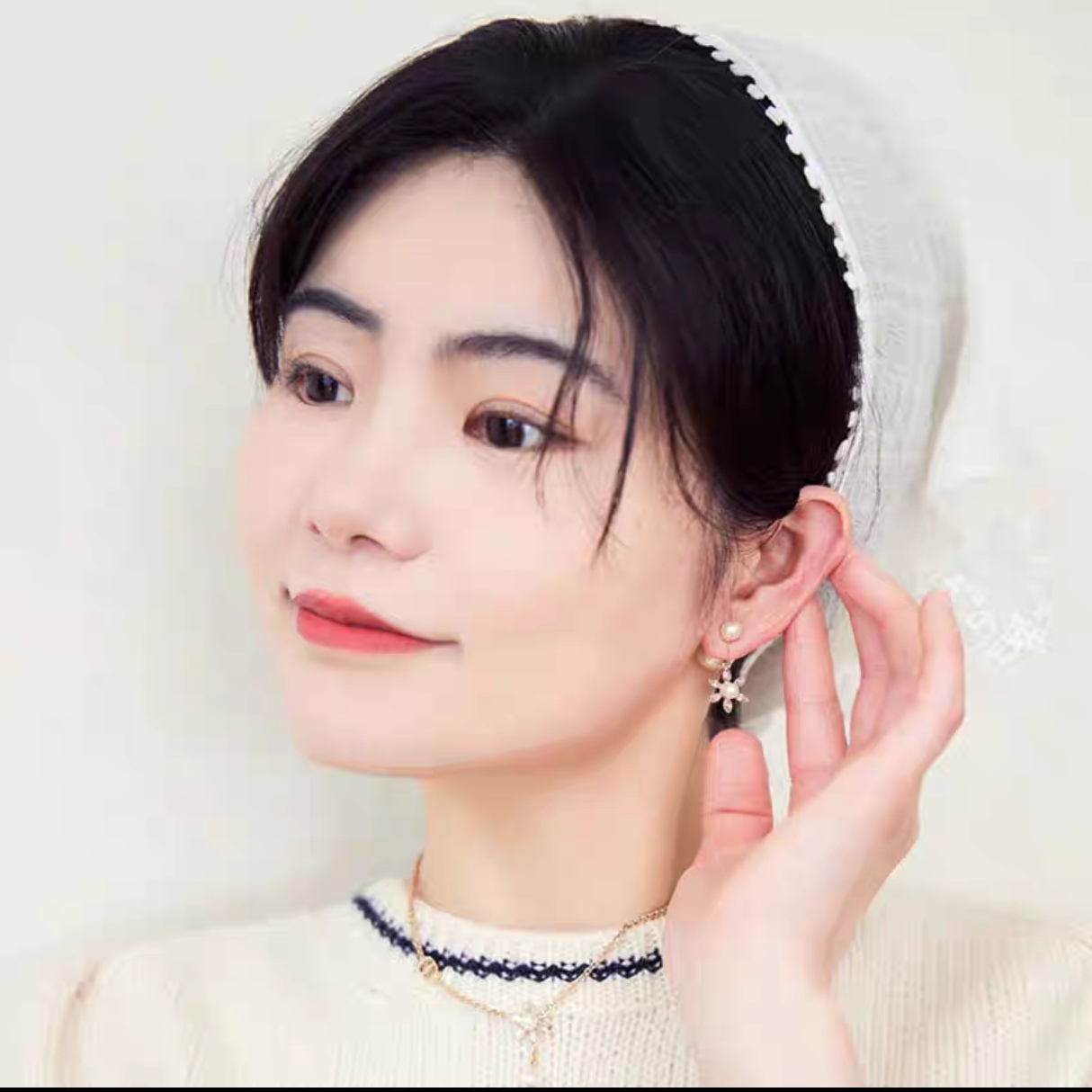 2025年の定番人気 ディオールイヤリング 人気偽物 雪かたち 真珠飾り 優雅レディ おしゃれ シルバー_1