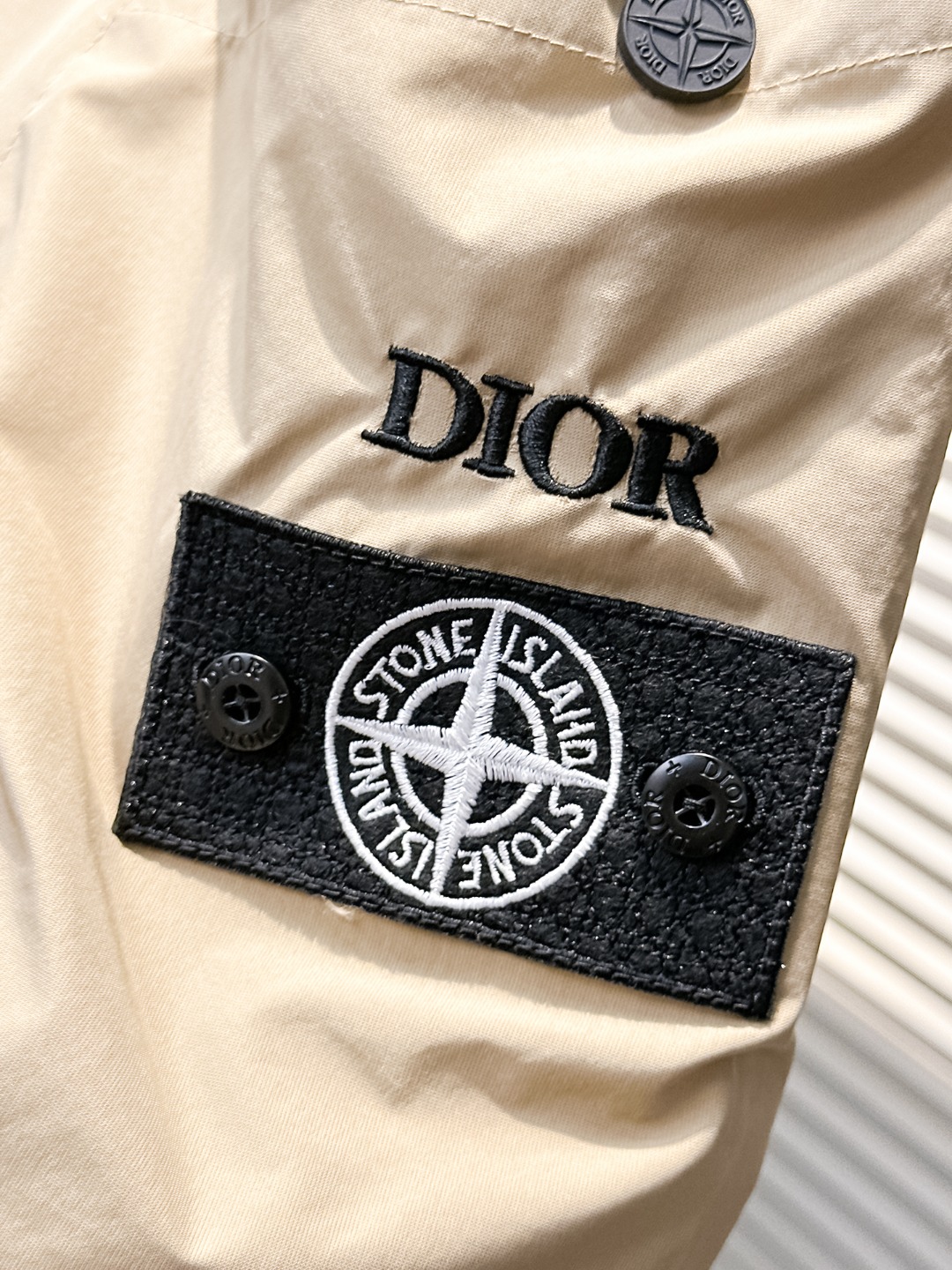 超激得の新品 dior ズボンコピー ショットズボン スポーツ カジュアル メンズ ベージュ色_8