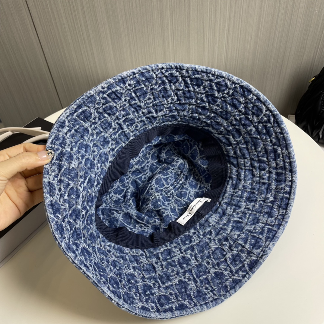超激得の新品 キャップ ディオールスーパーコピー デニム帽子 日焼け止め 花柄 ブルー_4