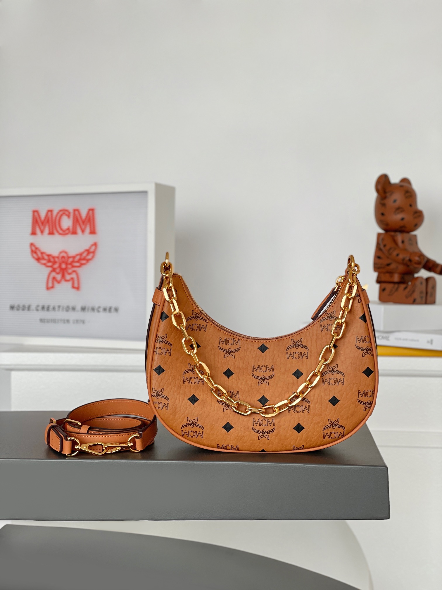mcm トート激安通販 エムシーエム  レザー 日常 斜め掛けバッグ 肩掛け H028 ブラウン_5