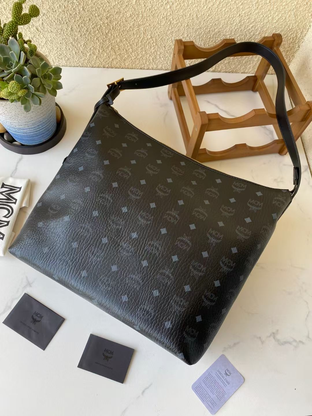 mcm ラッピングコピー エムシーエム レザー 通勤 優雅 ハンドバッグ トート 6721 ブラック_9