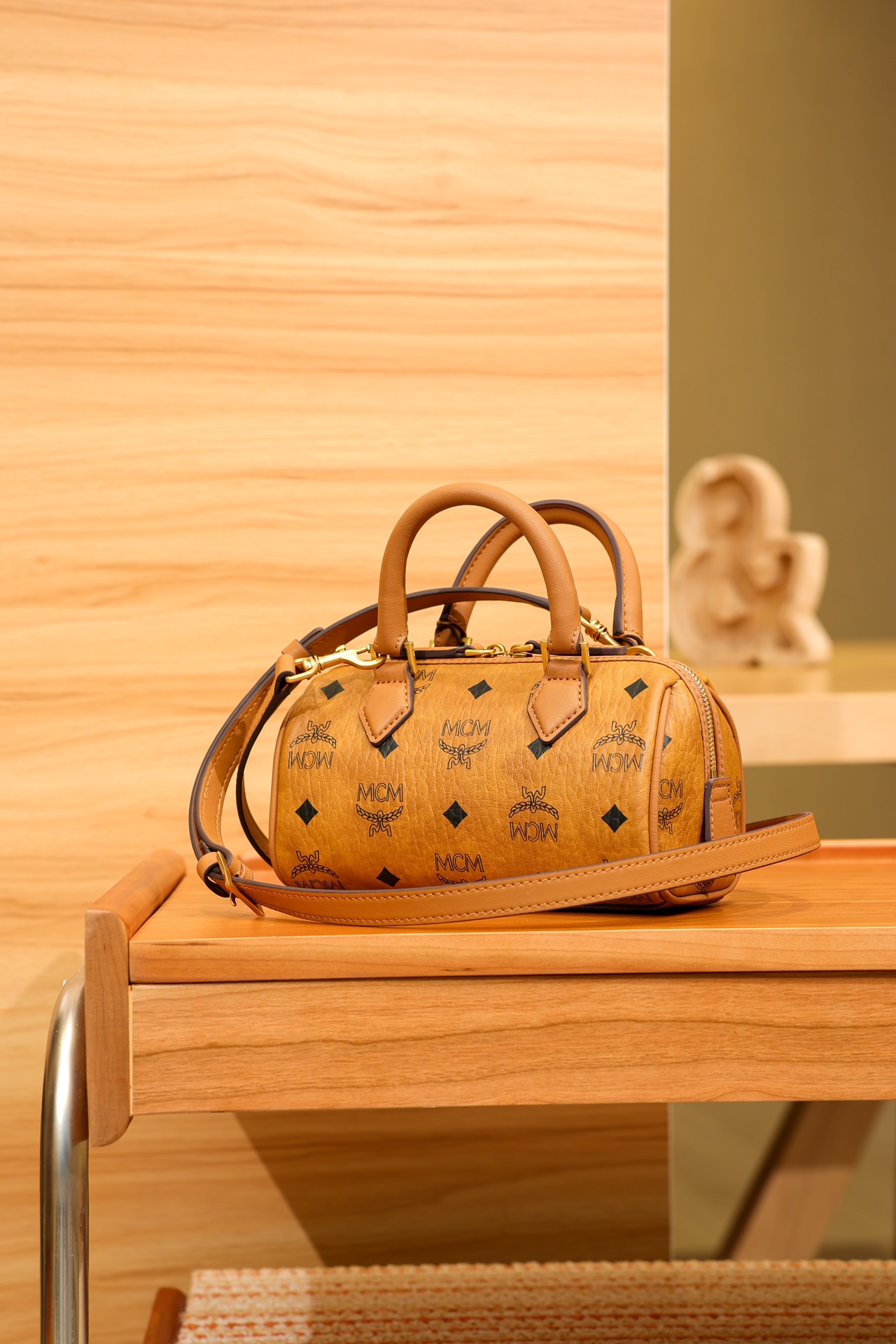 mcm ラインスーパーコピー エムシーエム レザー 花柄 優雅 ハンドバッグ MWBESEA01CO001 ブラウン_6