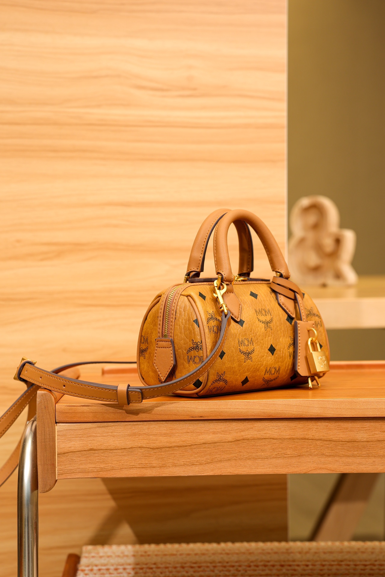 mcm ラインスーパーコピー エムシーエム レザー 花柄 優雅 ハンドバッグ MWBESEA01CO001 ブラウン_8