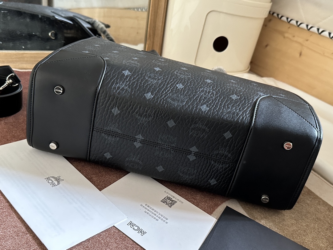 mcm バッグ 値段コピー エムシーエム レザー 優雅レディ 上質 ハンドバッグ トート 6410 ブラック_6
