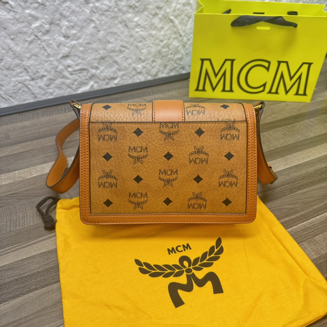 お洒落 mcmエムシーエム ボストンバッグコピー レザー 優雅レディ 上質 斜め掛けバッグ ブラウン_2