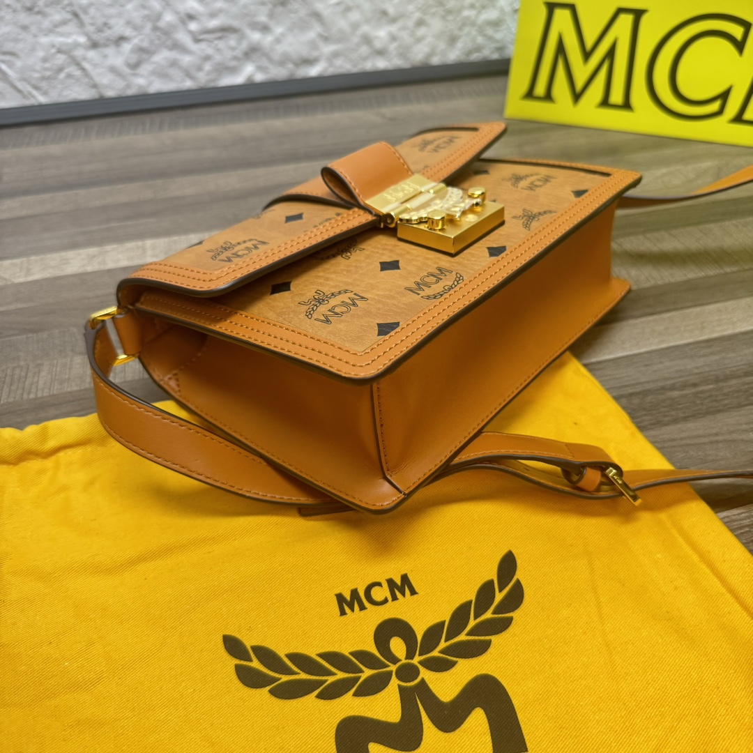 お洒落 mcmエムシーエム ボストンバッグコピー レザー 優雅レディ 上質 斜め掛けバッグ ブラウン_4