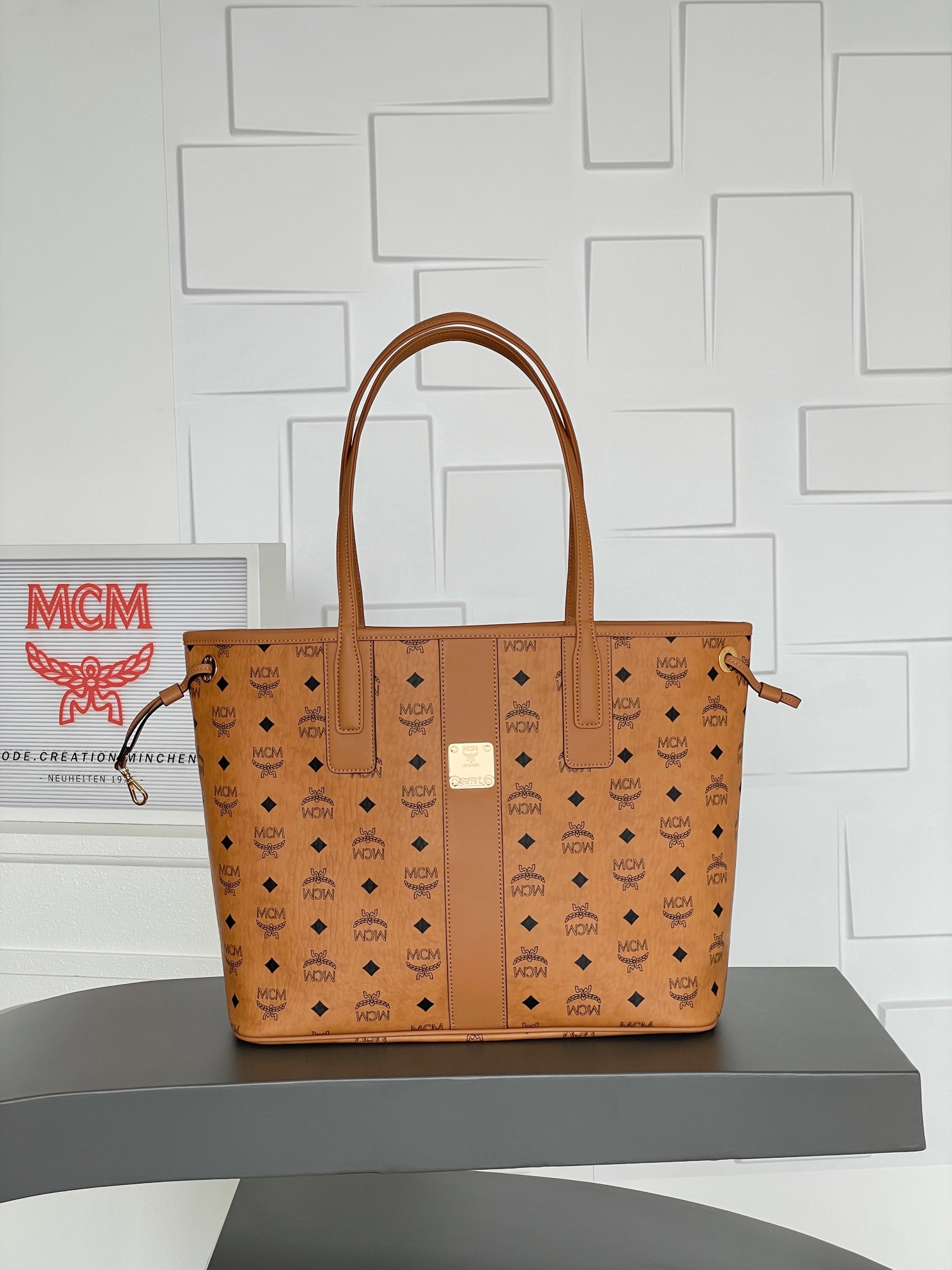 優雅レディ mcm バッグ ヤフオクスーパーコピー エムシーエム 牛革 トート ハンドバッグ ブラウン_2